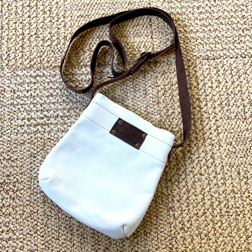 Crossbody bag